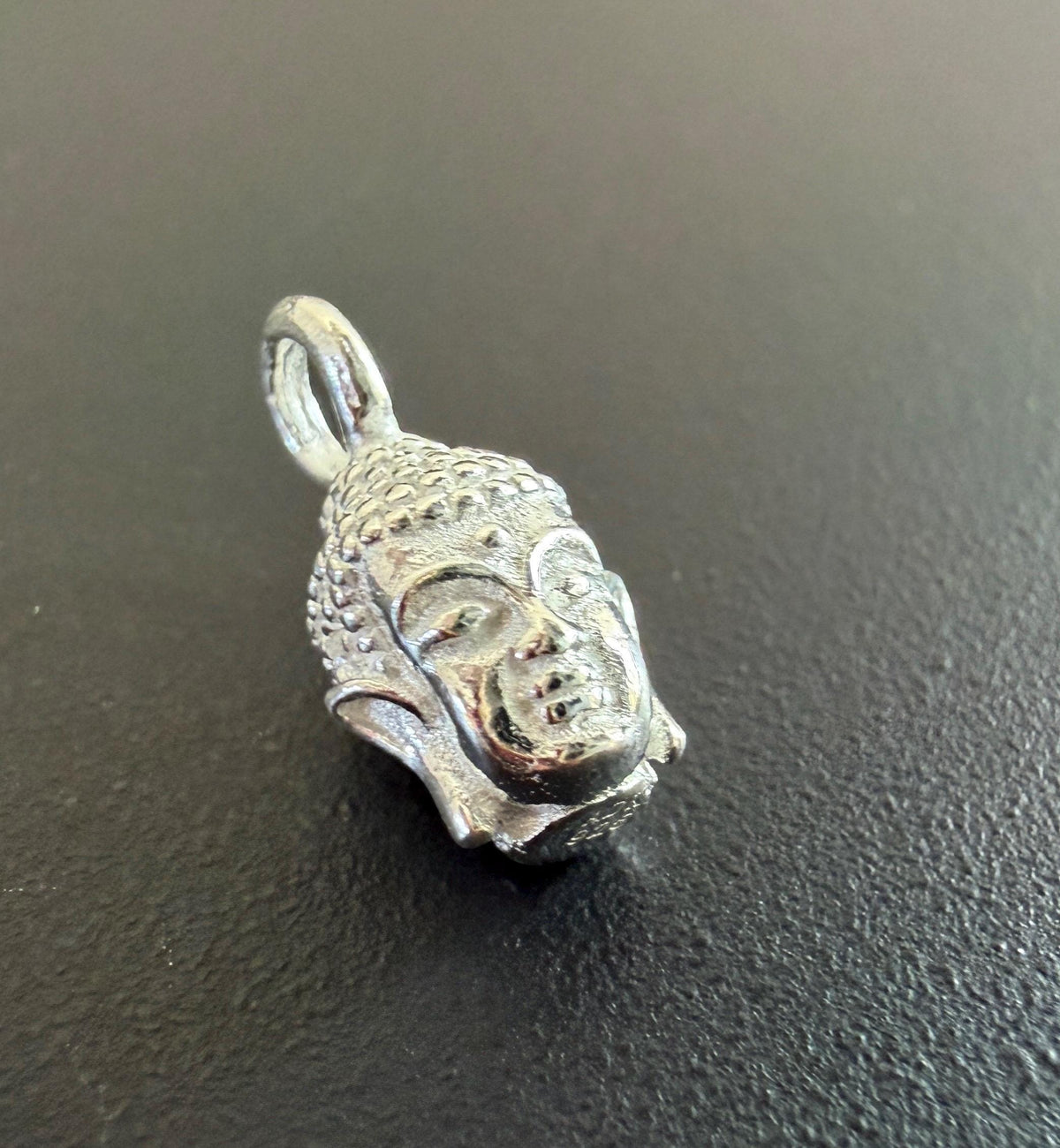 Buddha Kopf Anhänger 925-Silber, 13,5 × 11 mm | U5