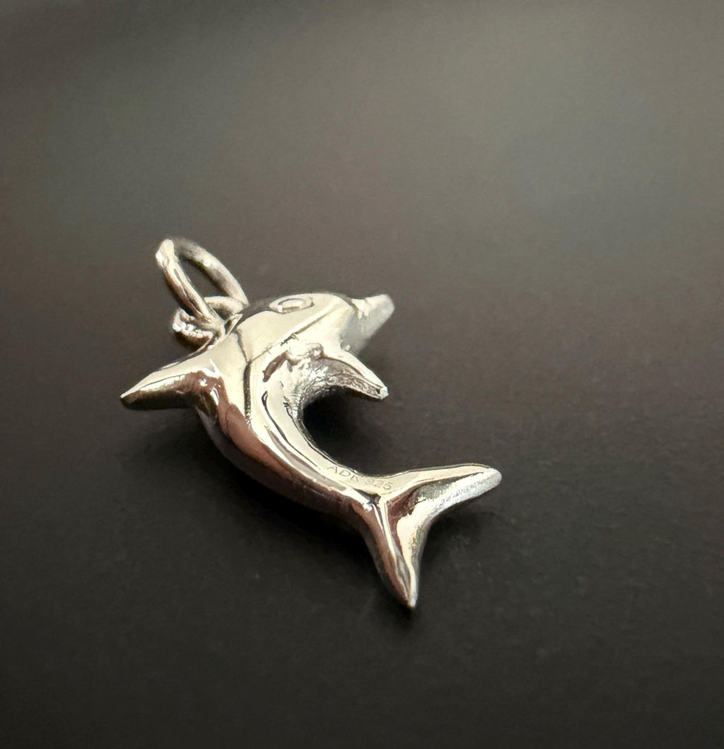 Dolphin pendant 925 silver or gold-plated, 11 × 14 mm