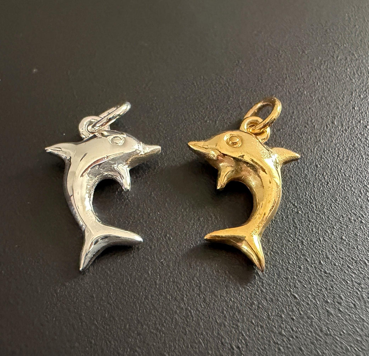 Dolphin pendant 925 silver or gold-plated, 11 × 14 mm
