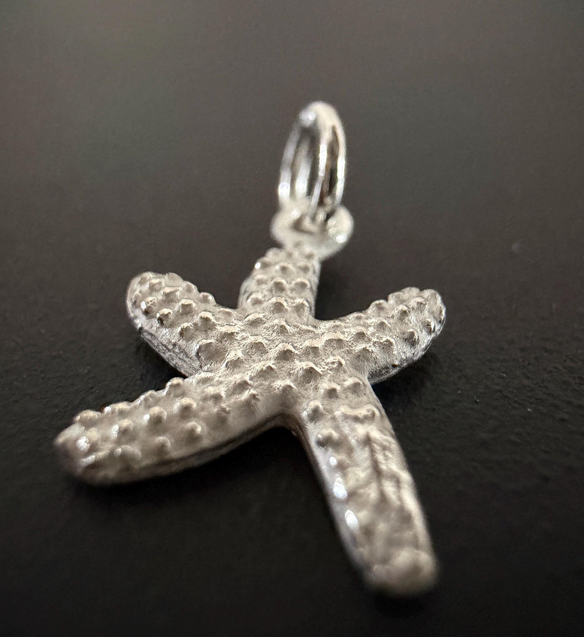 Seestern Anhänger 925-Silber, 9 × 12 mm | U13
