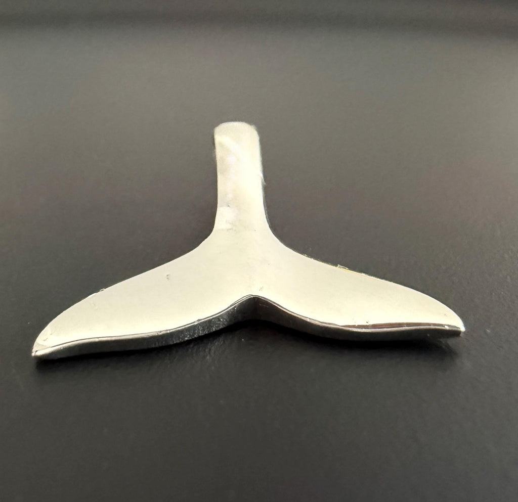 Wal Flosse Anhänger 925-Silber, 20 × 20 mm | T109
