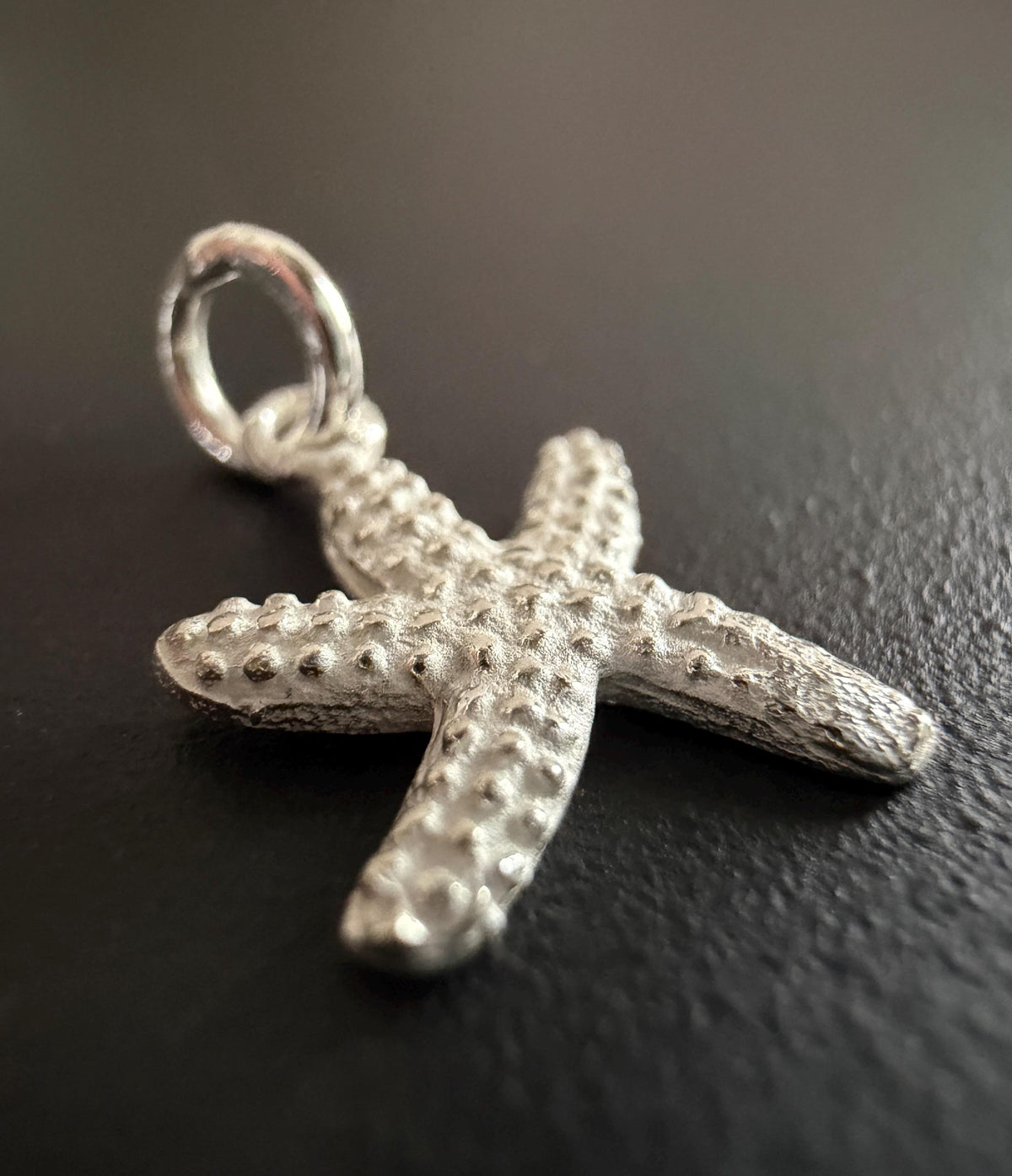 Seestern Anhänger 925-Silber, 9 × 12 mm | U13