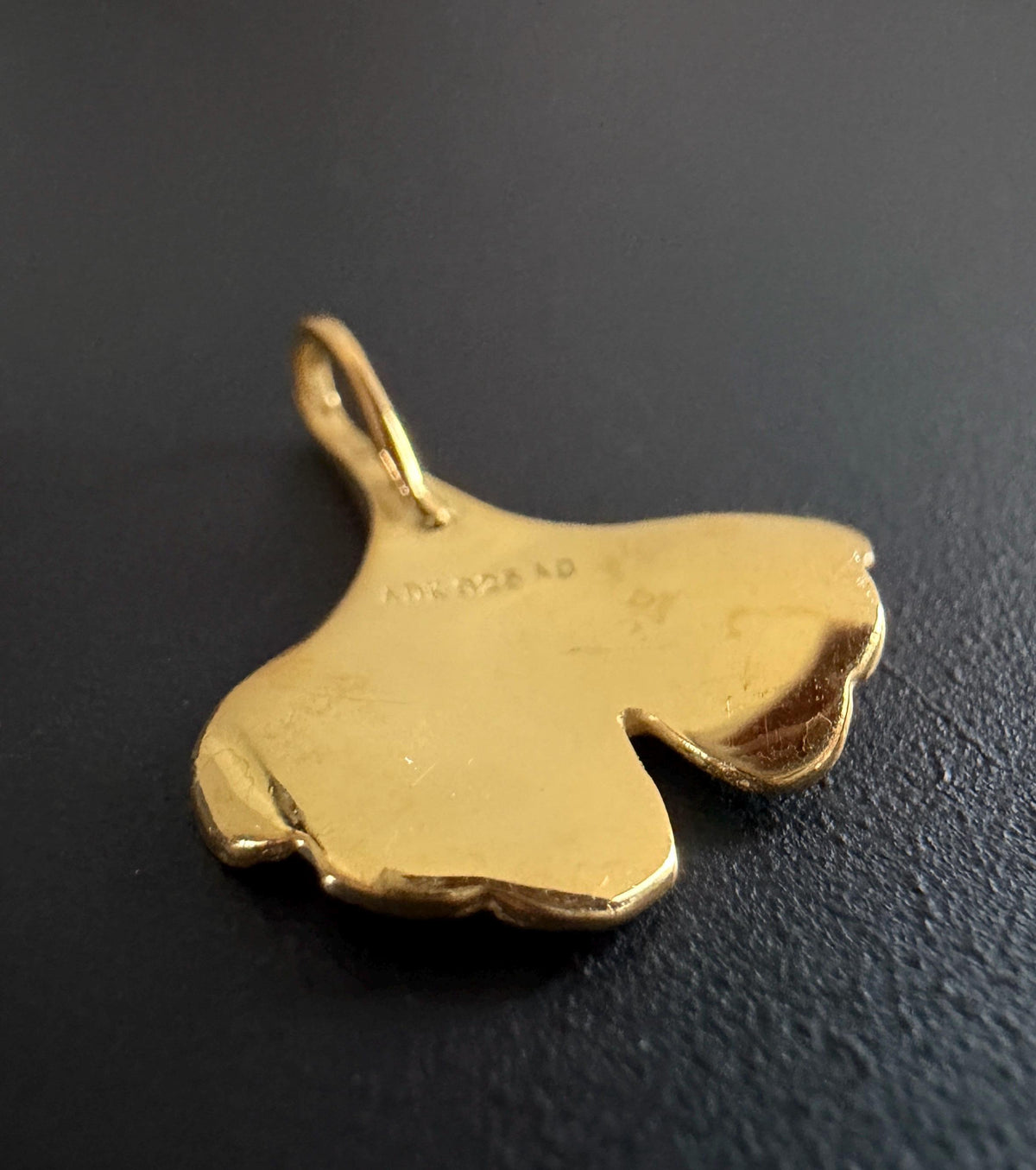 Ginkgo Blatt Anhänger, 925-Silber, vergoldet | U14