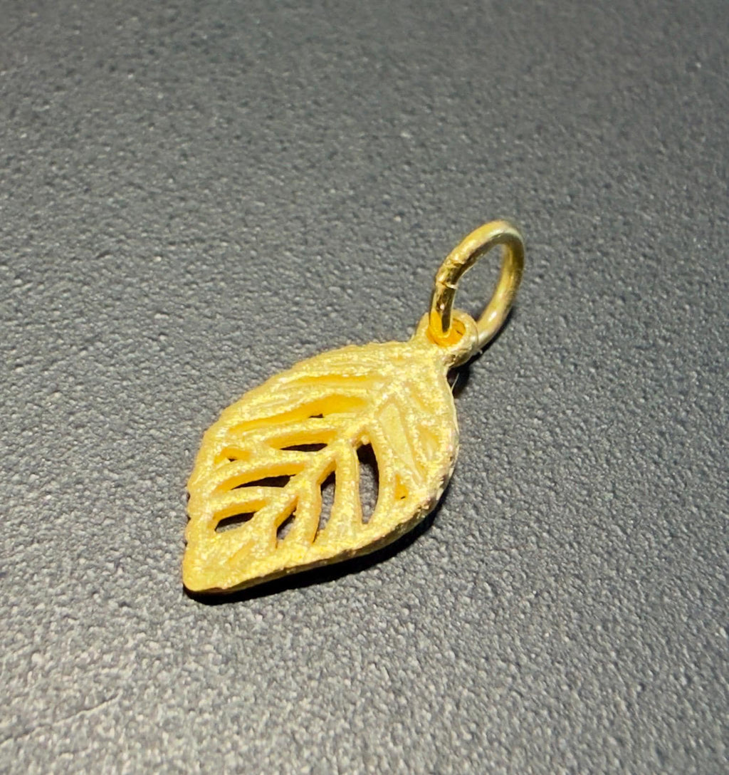 Blatt Anhänger, 925-Silber, vergoldet | U6