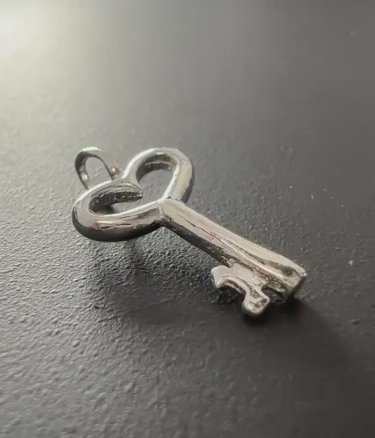 Schlüssel Anhänger 925-Silber, 9 × 19 mm | T101